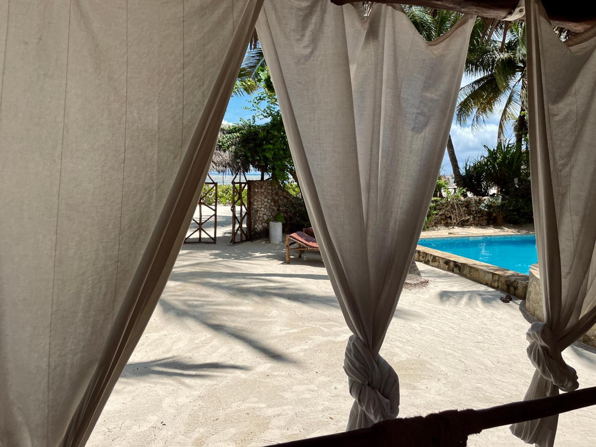 Villa Kipara - Private Beach & Pool Pwani Mchangani Kültér fotó